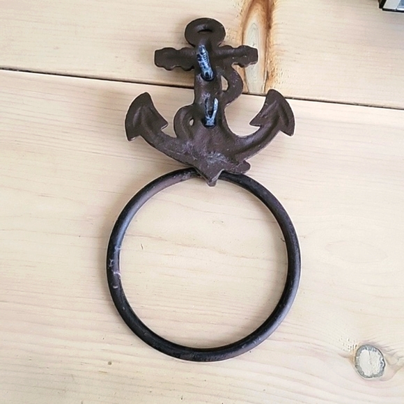 Cast Iron Anchor Bath Towel Ring Hanger - Picture 3 of 4